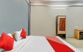 Super Collection O Orphic Inn Near Munshi Pulia Metro Station